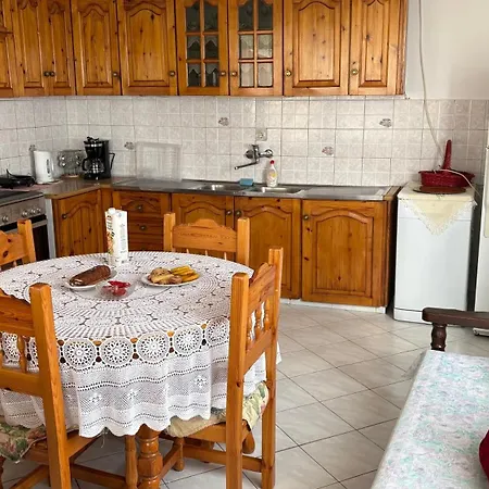 Grandmother's House Ваканционна къща Ágios Pétros