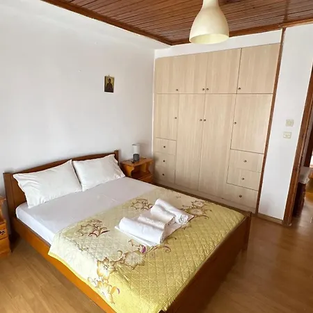 Grandmother's House Ваканционна къща Ágios Pétros